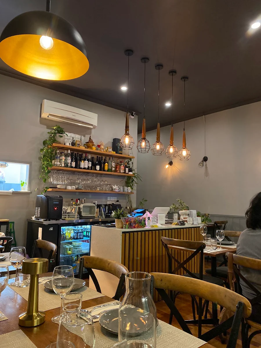 Vibe, Niyom Thai Restaurant - Creative Thai Cuisine in Brighton East