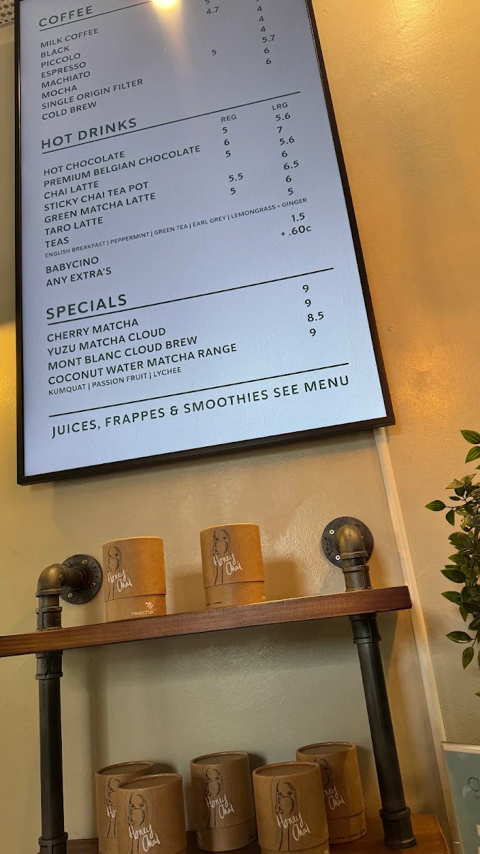 Menu, Moe's Table