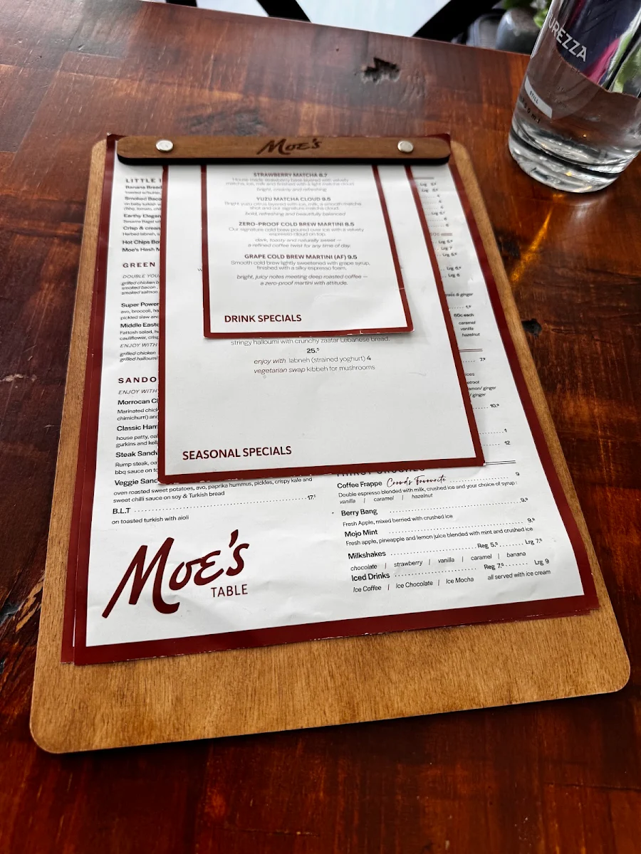 Menu, Moe's Table