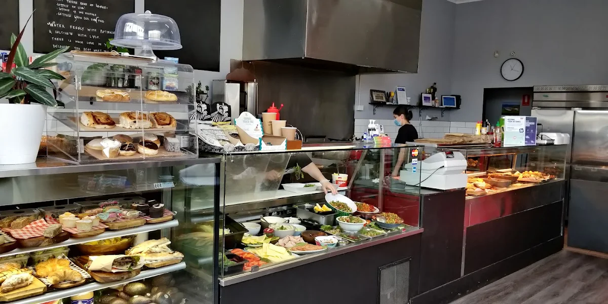 Vibe, Trade Place Cafe