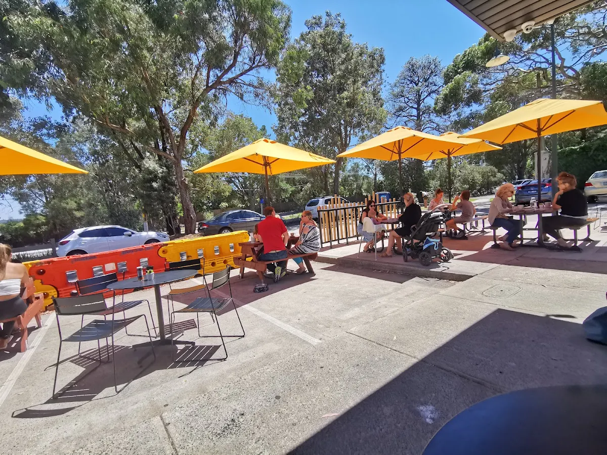 Vibe, Down The Rabbit Hole Cafe