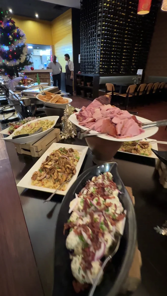 Food & drink, Shark Hotel