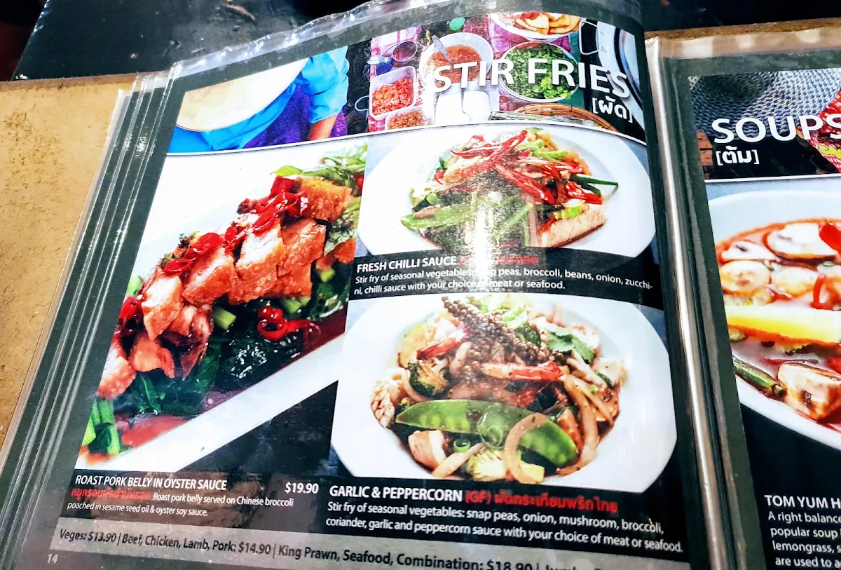 Menu, Shark Hotel