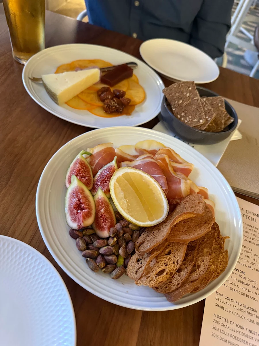 Food & drink, Leyla Bar