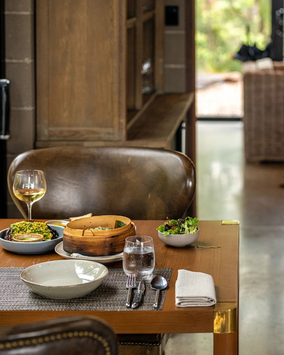 Food & drink, Amara