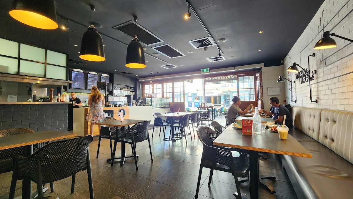 Vibe, The Coffee Club Café - Gladstone Grand Hotel