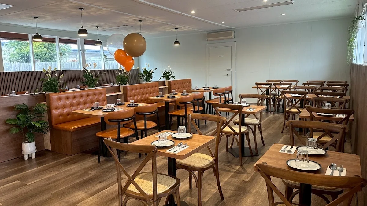 Vibe, Towerhill Thai Restaurant and Cafe