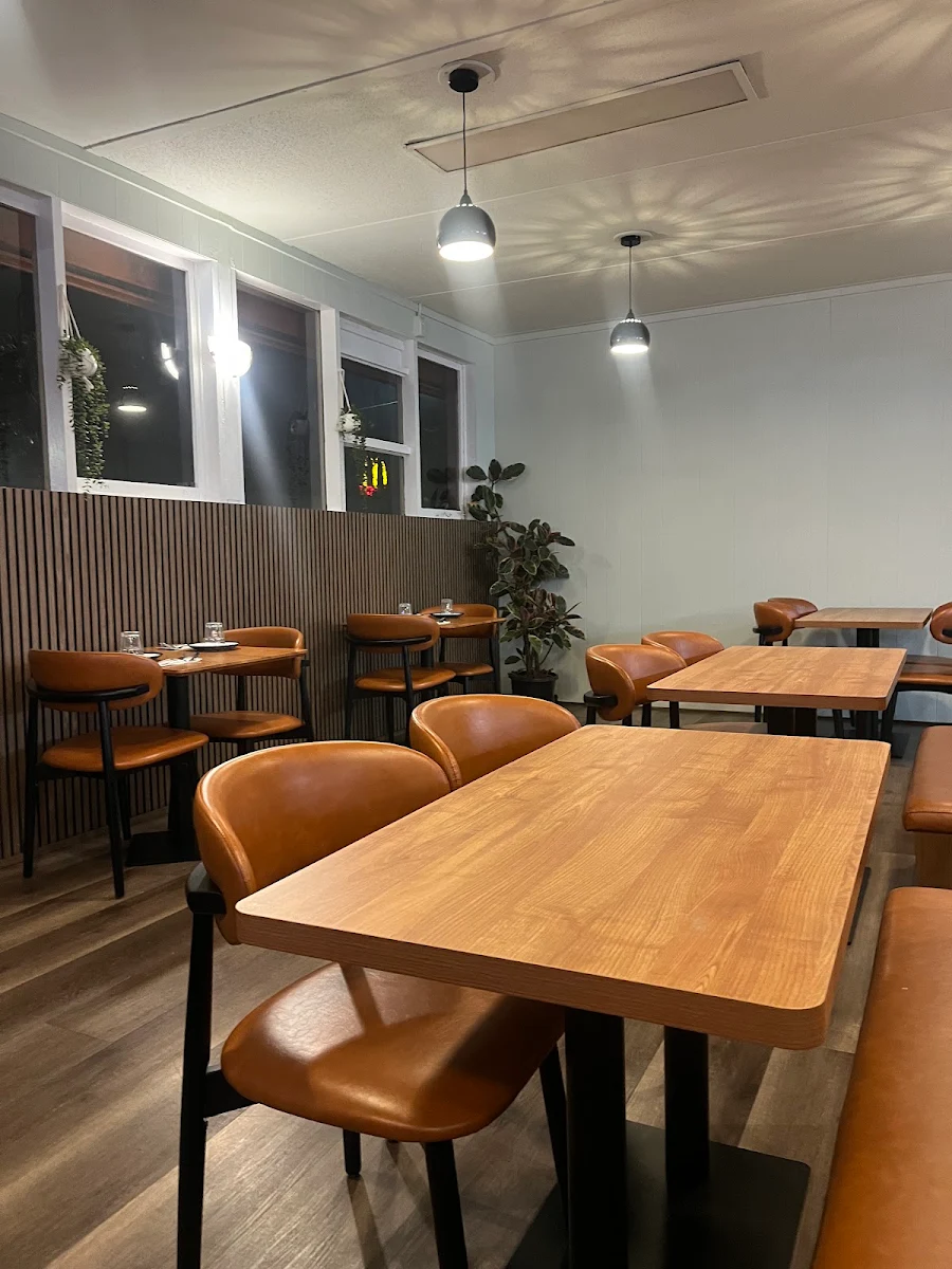 Vibe, Towerhill Thai Restaurant and Cafe