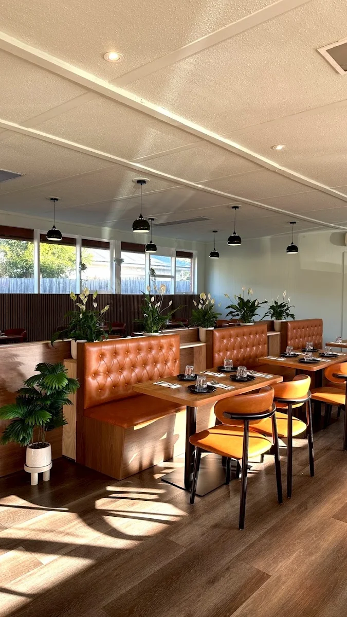 Vibe, Towerhill Thai Restaurant and Cafe