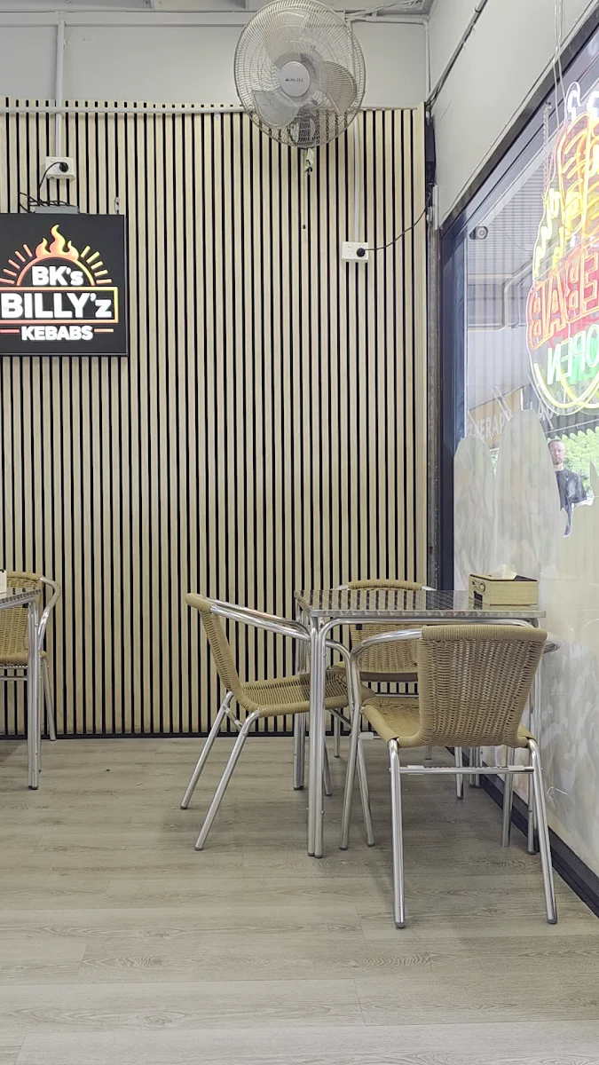 Vibe, Billy'z Kebabs