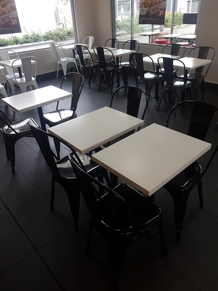 Vibe, KFC Menai