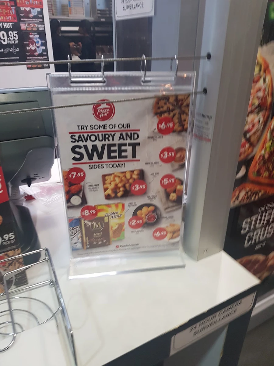 Menu, Pizza Hut Newfarm