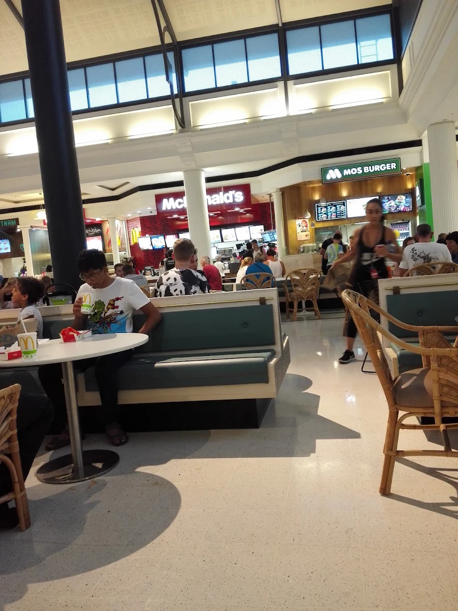 Vibe, McDonald's Pacific Fair