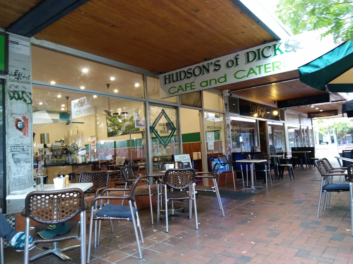 Vibe, Hudsons of Dickson