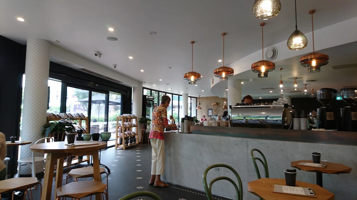 Vibe, Pattison's Patisserie, Fine Bakery & Cafe