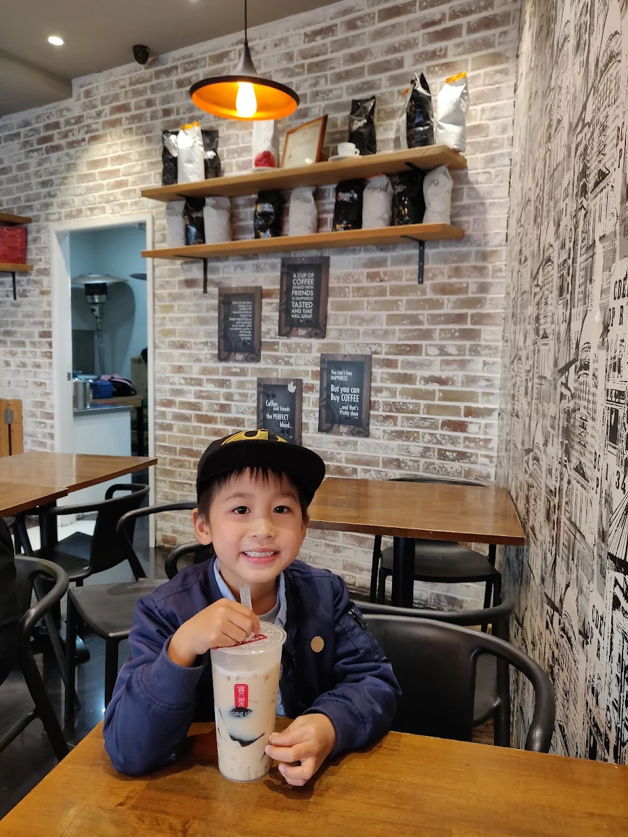 Vibe, Gong Cha Bankstown Plaza