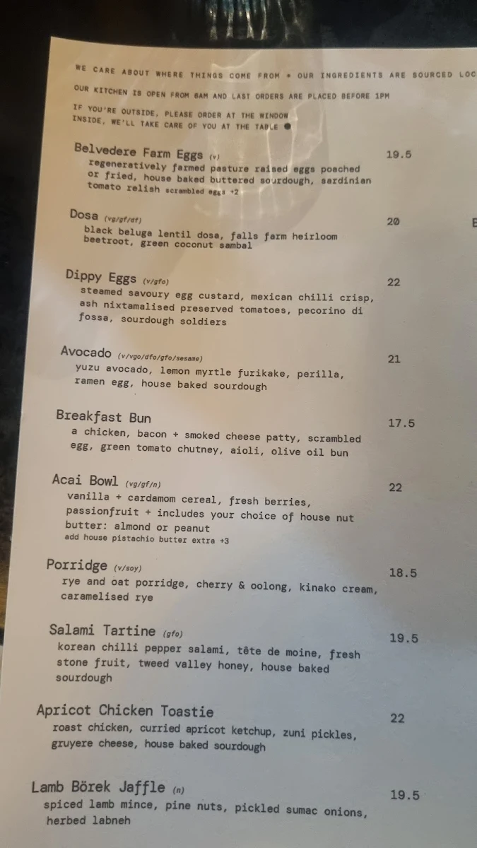 Menu, Kin