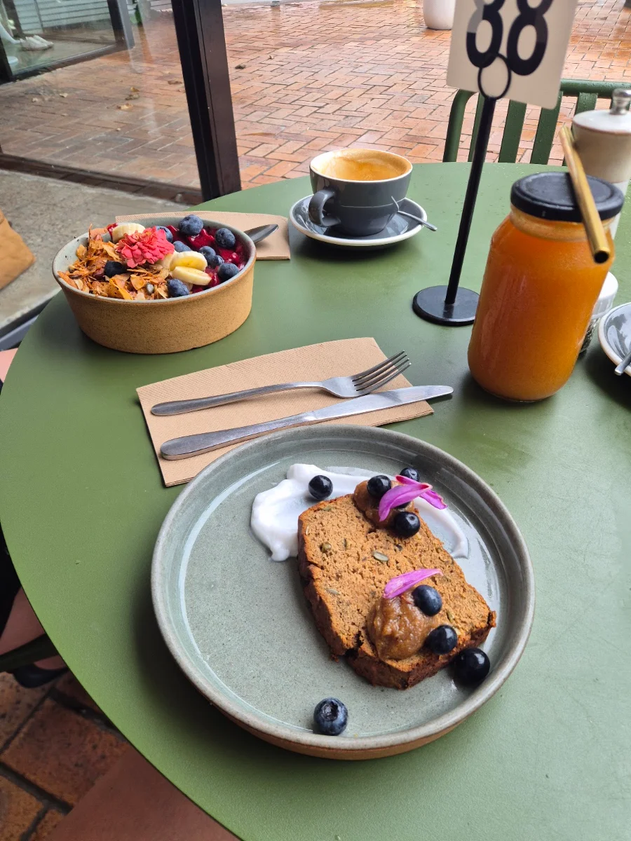 Food & drink, VanillaFood Organic Cafe