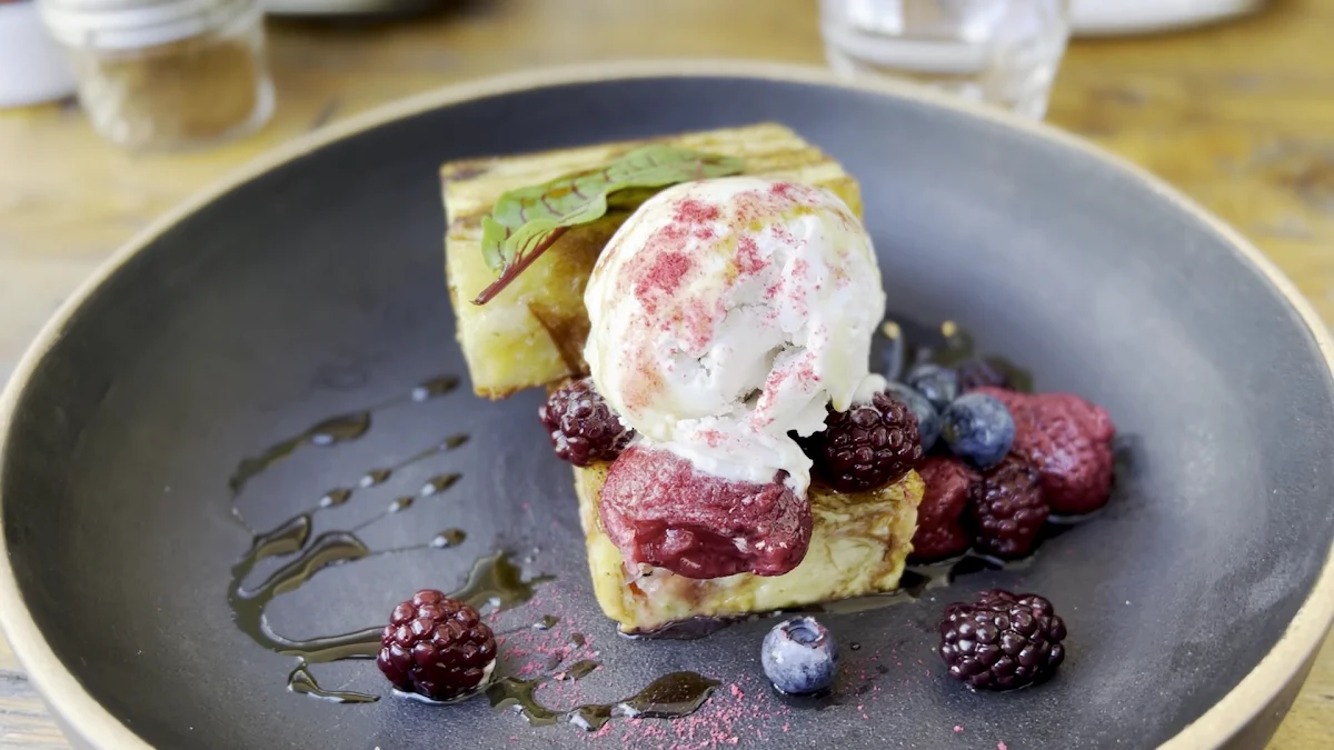 Food & drink, VanillaFood Organic Cafe