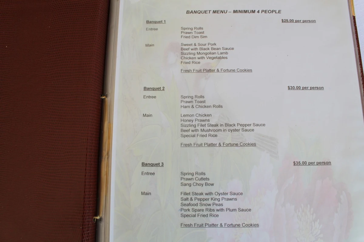 Menu, Narellan Court