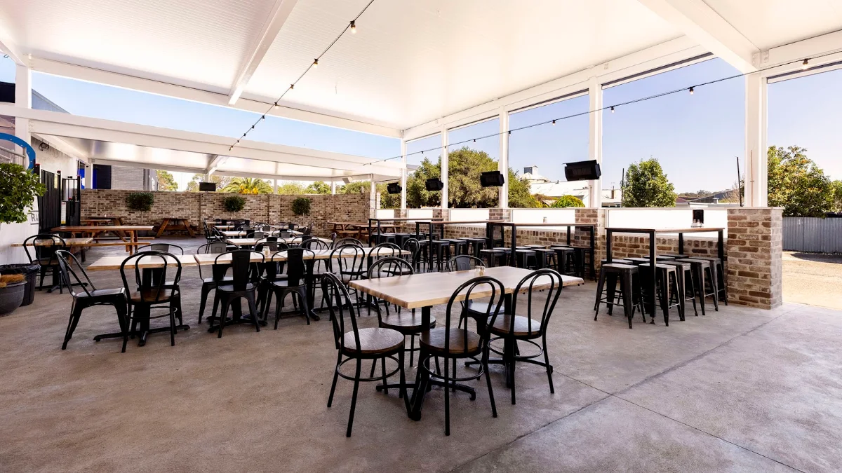 Vibe, Railway Hotel Gunnedah