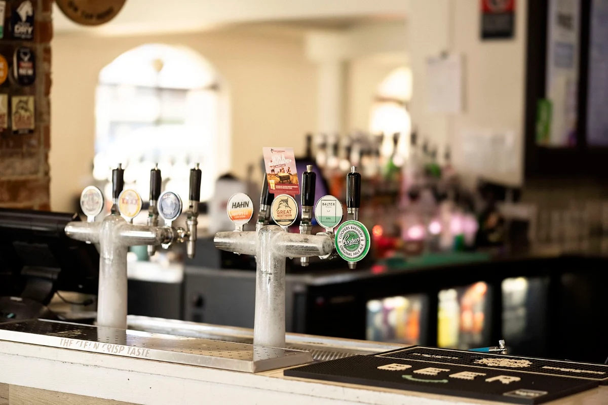 Vibe, Railway Hotel Gunnedah