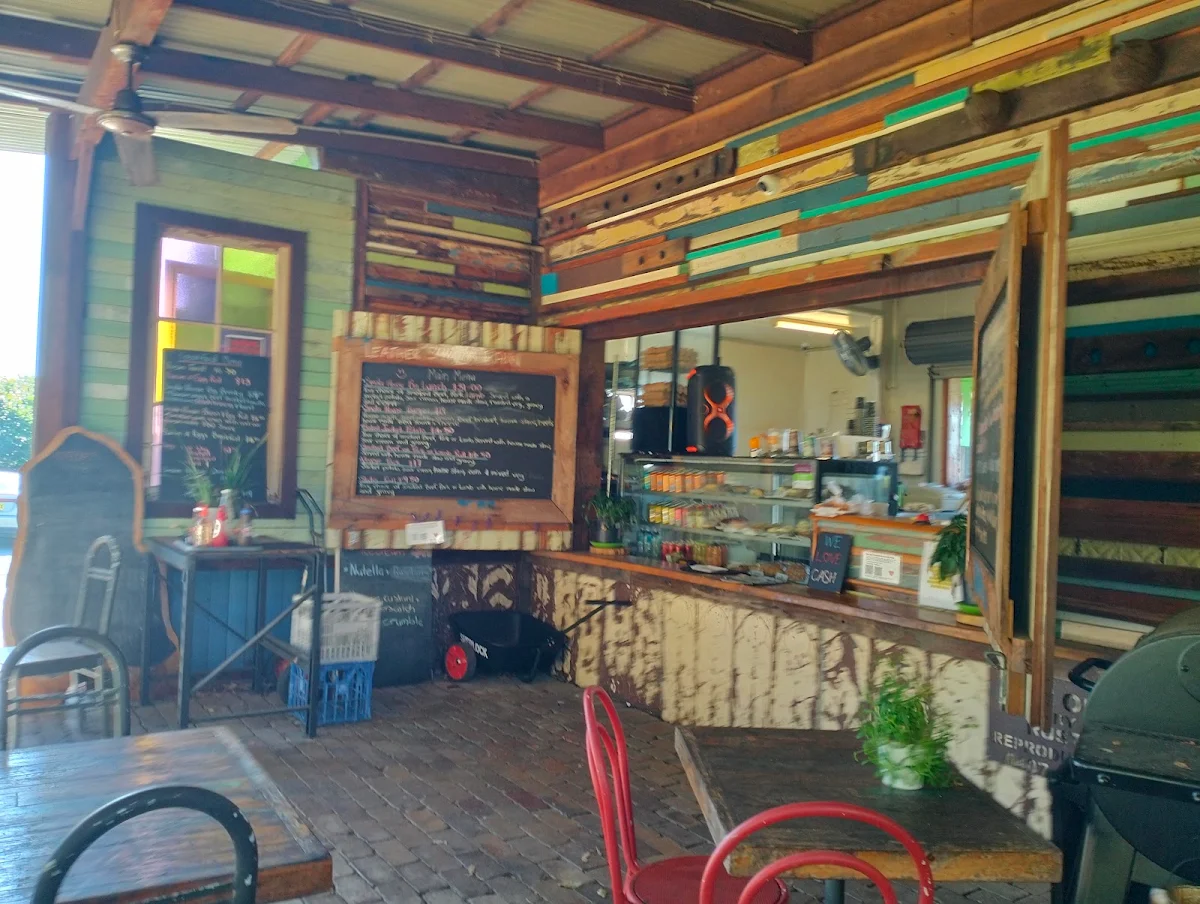 Vibe, Coolongolook Smokehouse