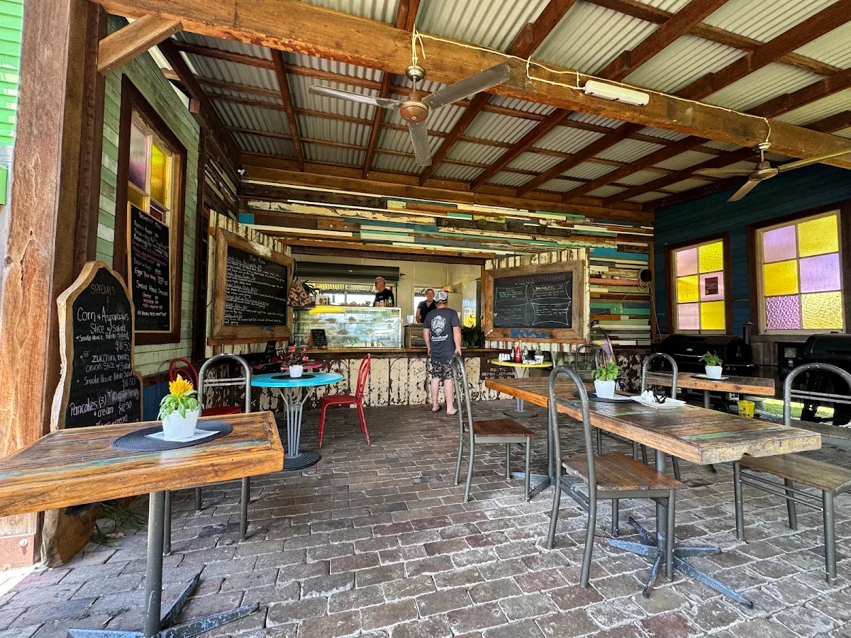 Vibe, Coolongolook Smokehouse