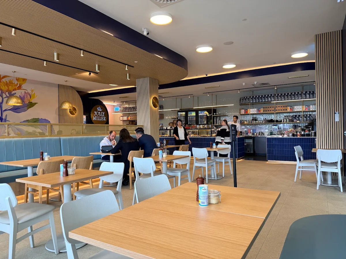 Vibe, The Jolly Miller (Craigieburn)