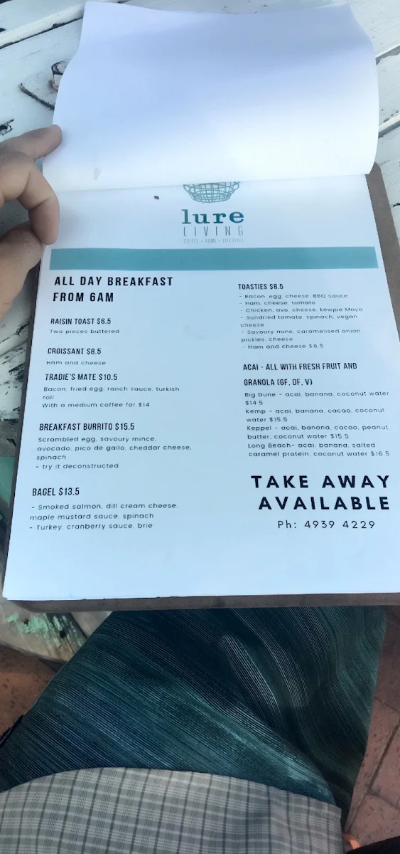 Menu, Lure Living