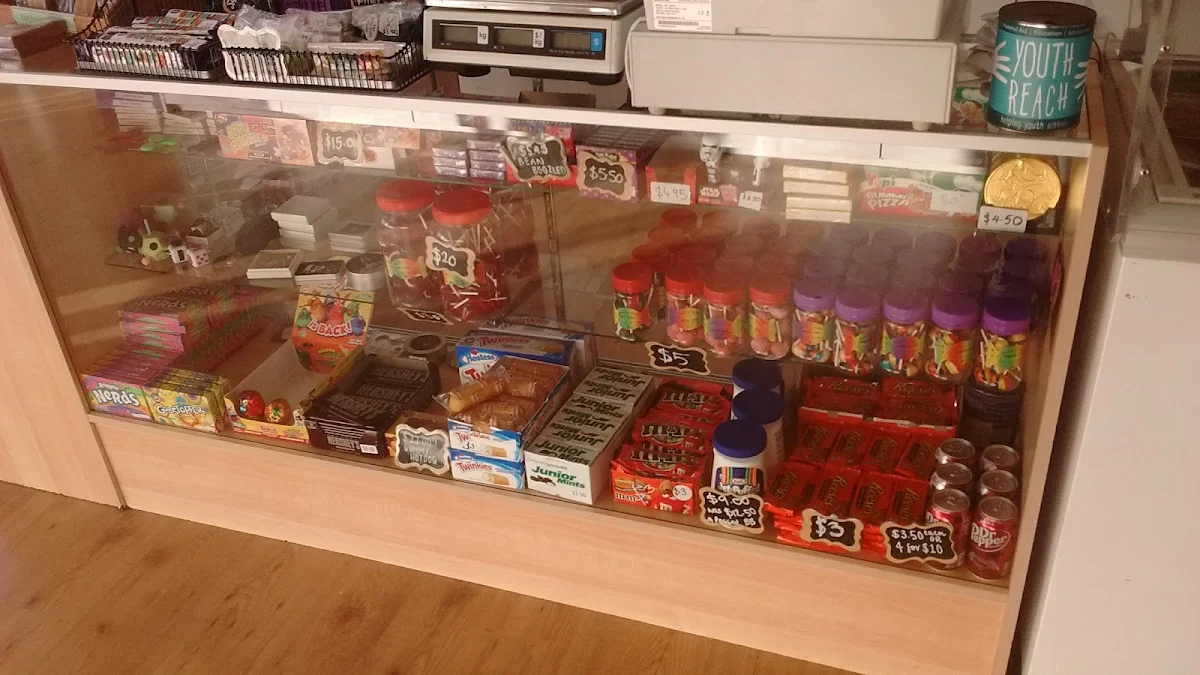 Vibe, The Jolly Lolly Trolley