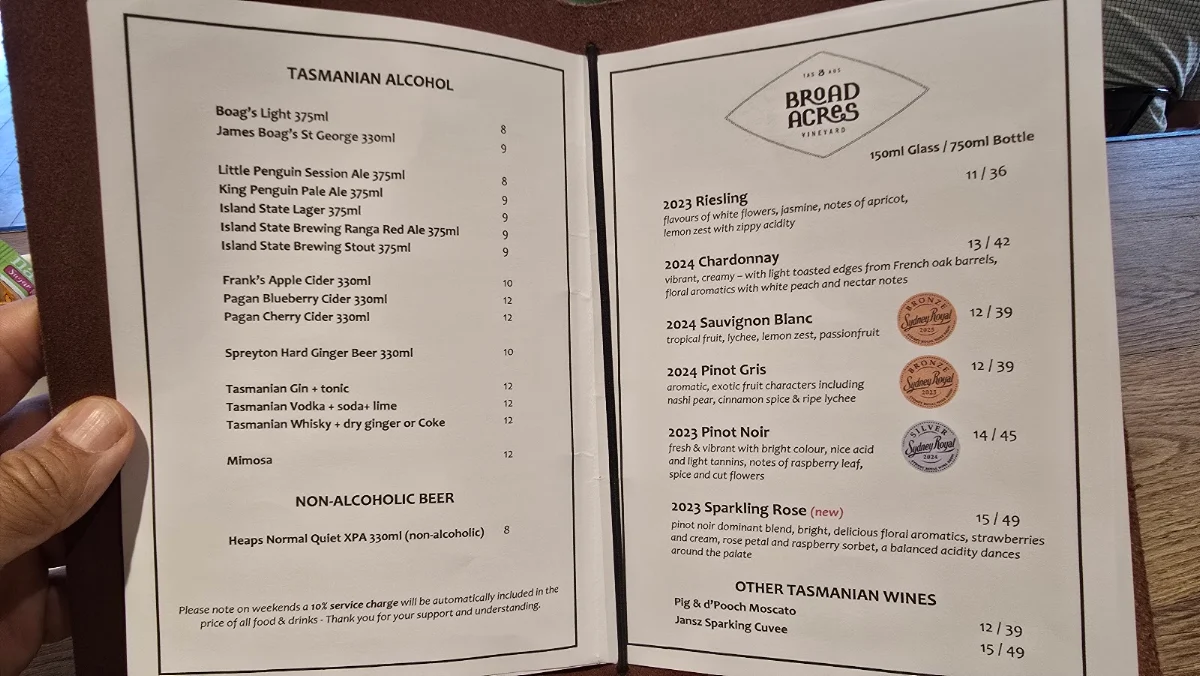 Menu, Windows On Westella