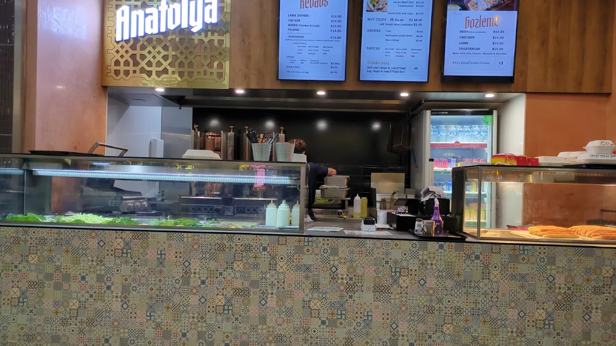 Vibe, Anatolya Kebabs