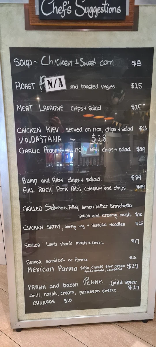 Menu, Mac's Hotel