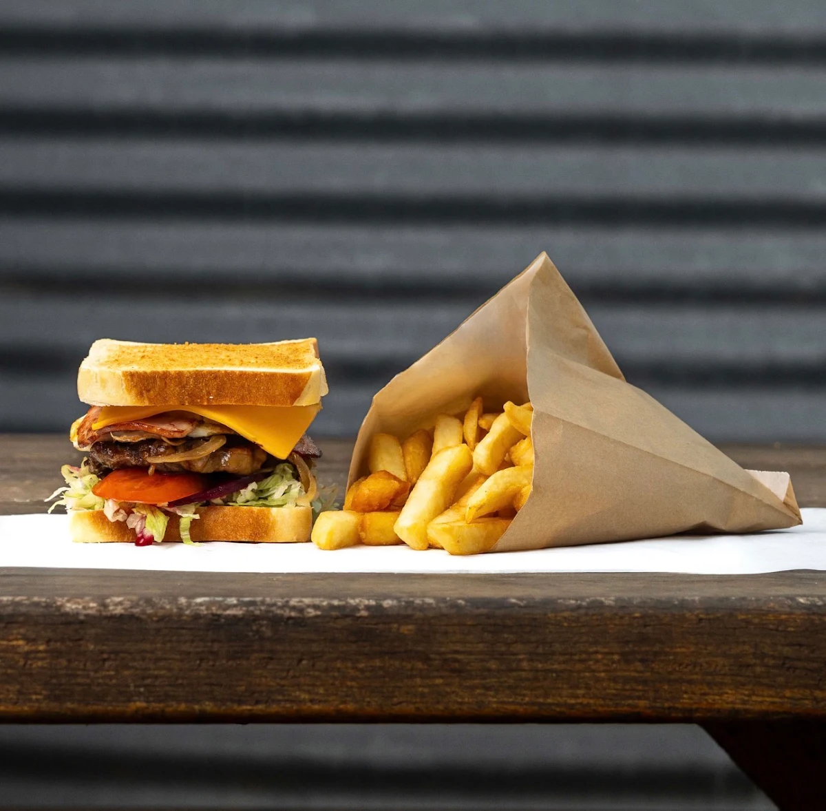 Food & drink, MB Burgers