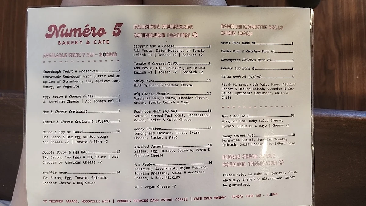 Menu, Numéro 5 Cafe