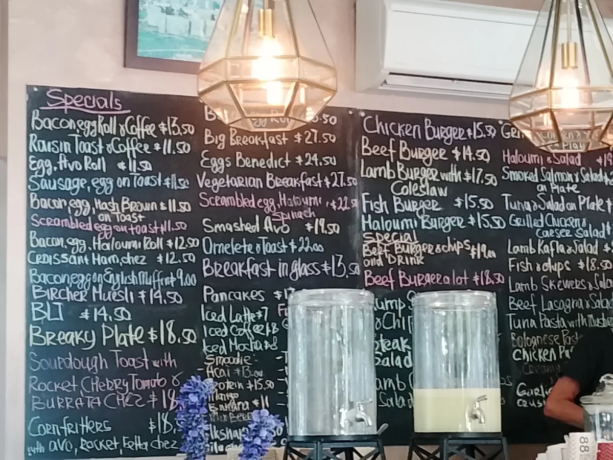 Menu, On Dalmeny