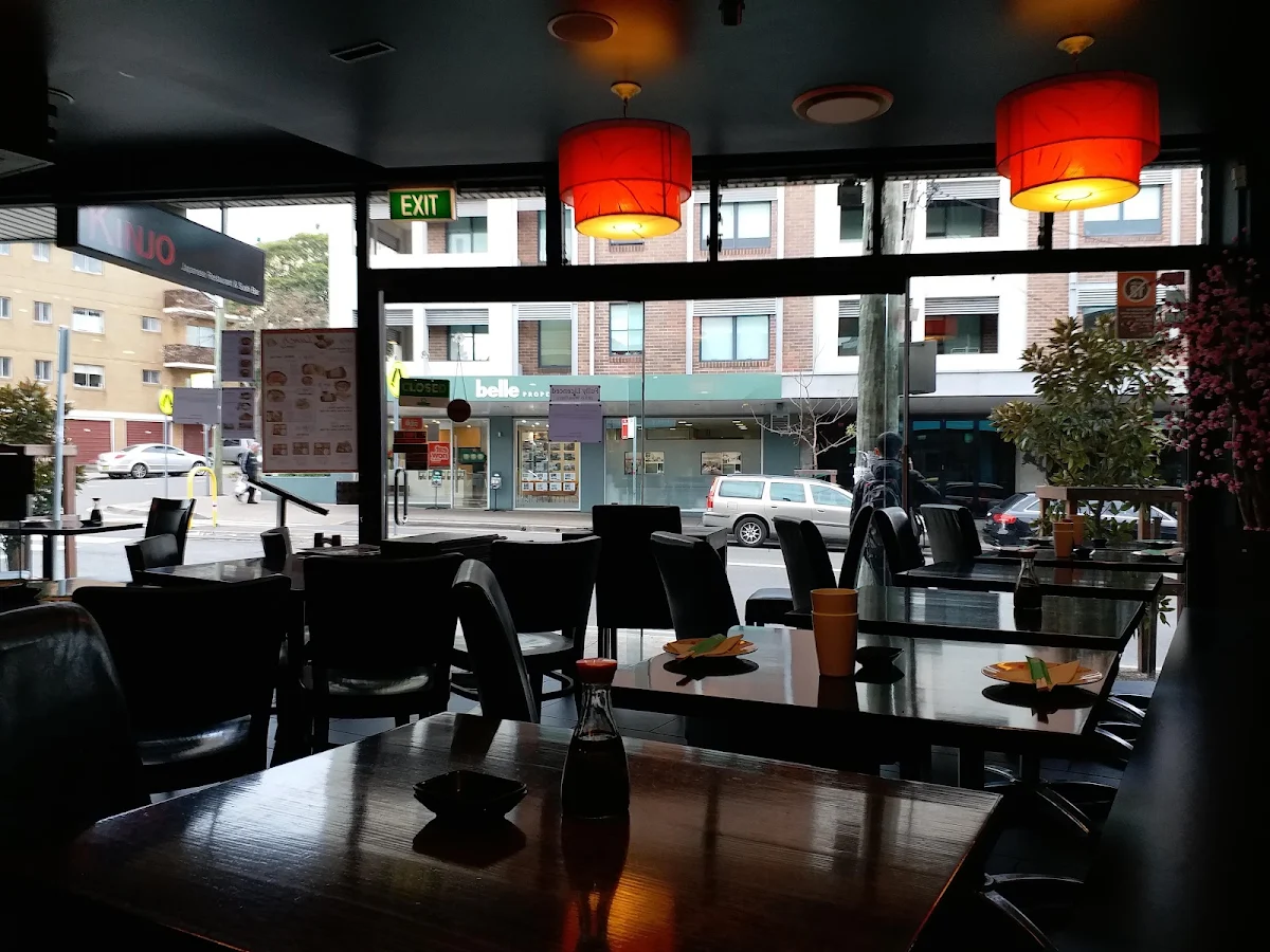 Vibe, KinJo Japanese Restaurant & Sushi Bar