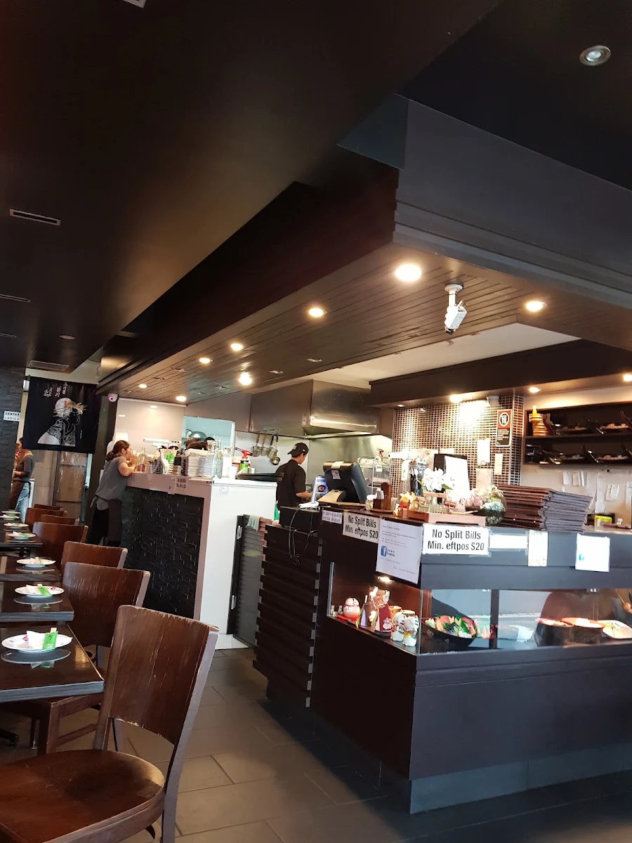 Vibe, KinJo Japanese Restaurant & Sushi Bar