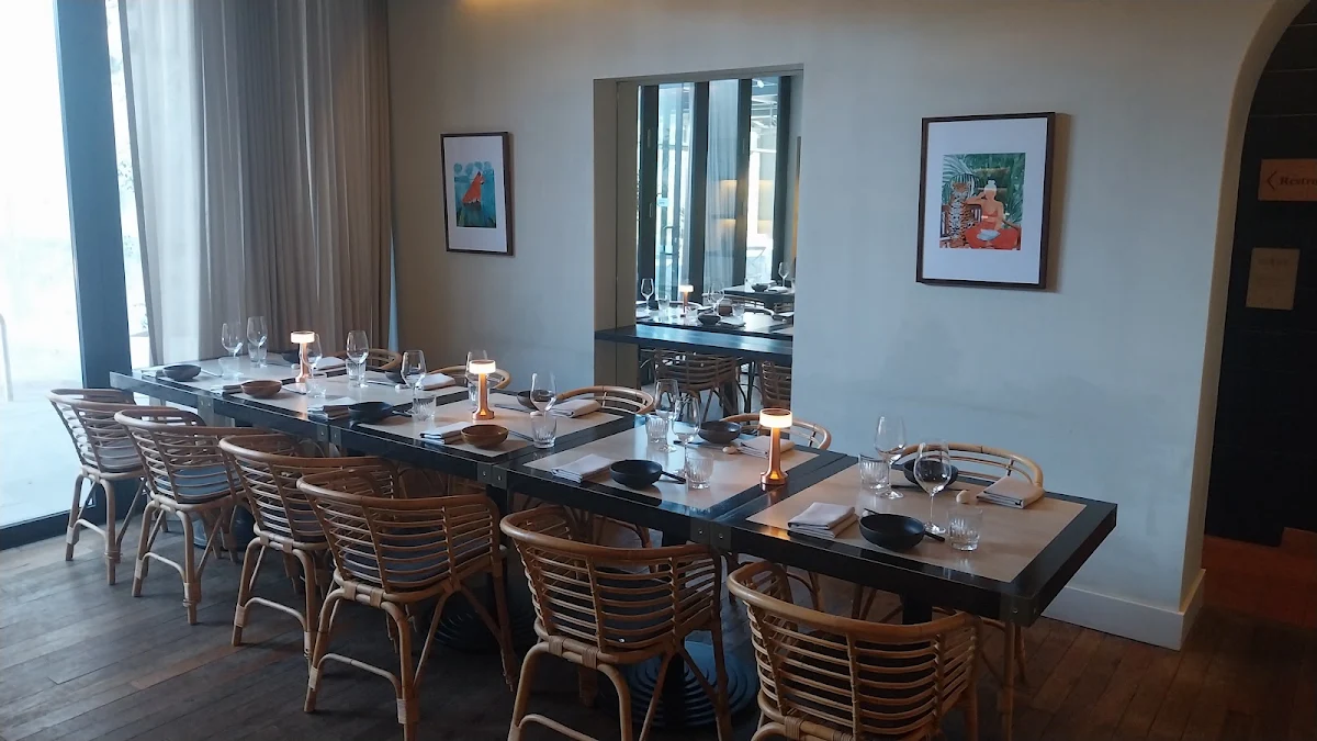 Vibe, Lanterne Rooms