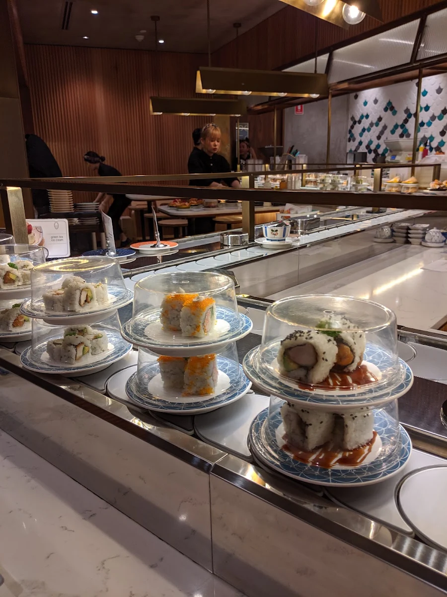 Vibe, SUSHI & NORI