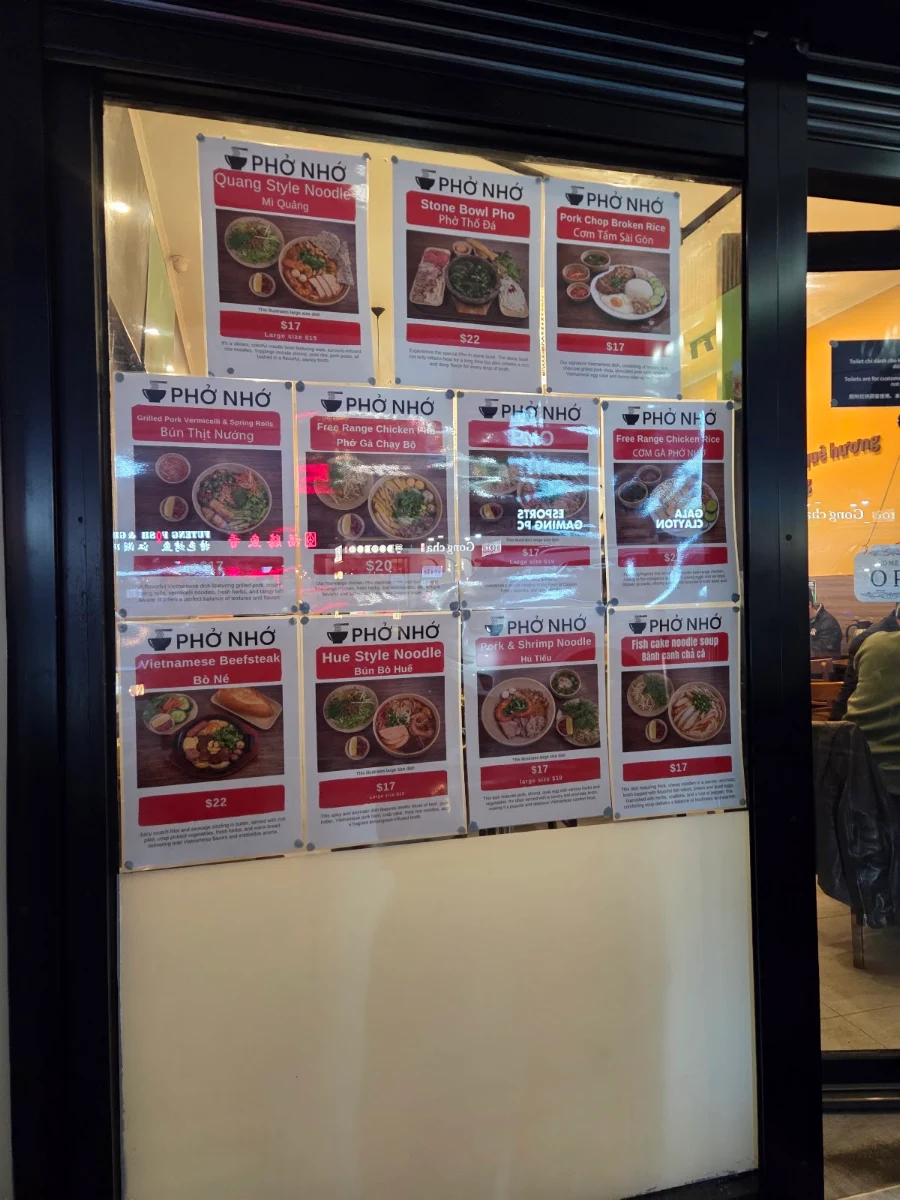 Menu, Pho Nho Clayton