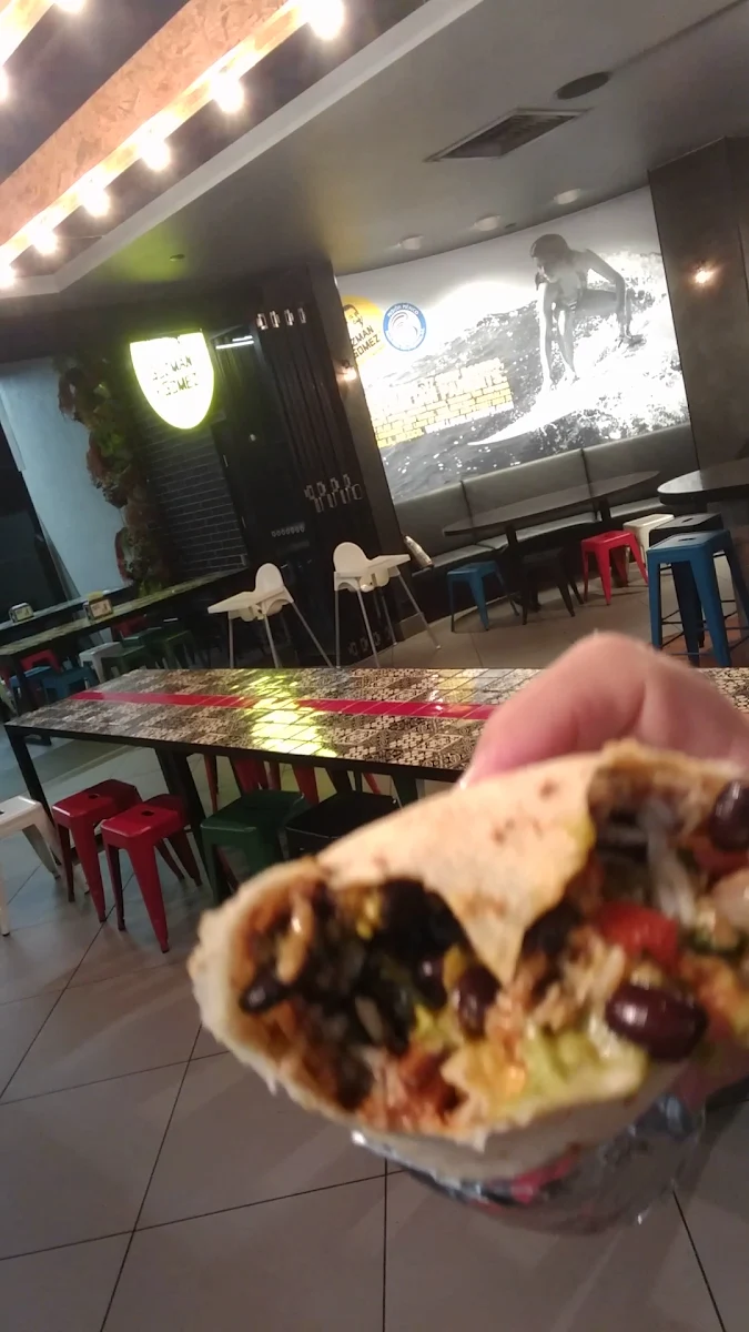 Vibe, Guzman y Gomez - Toowong Village