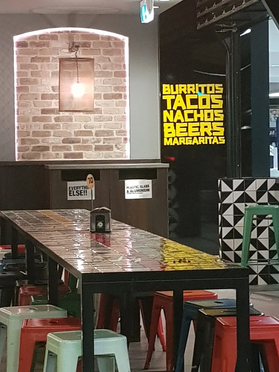 Vibe, Guzman y Gomez - Toowong Village