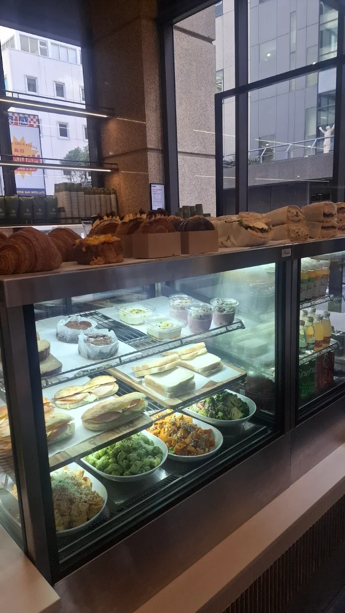 Vibe, Brief Brew Cafe Melbourne | Little Lonsdale St