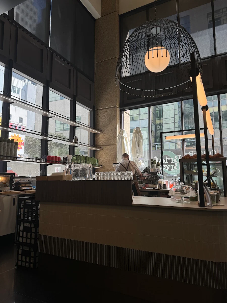 Vibe, Brief Brew Cafe Melbourne | Little Lonsdale St