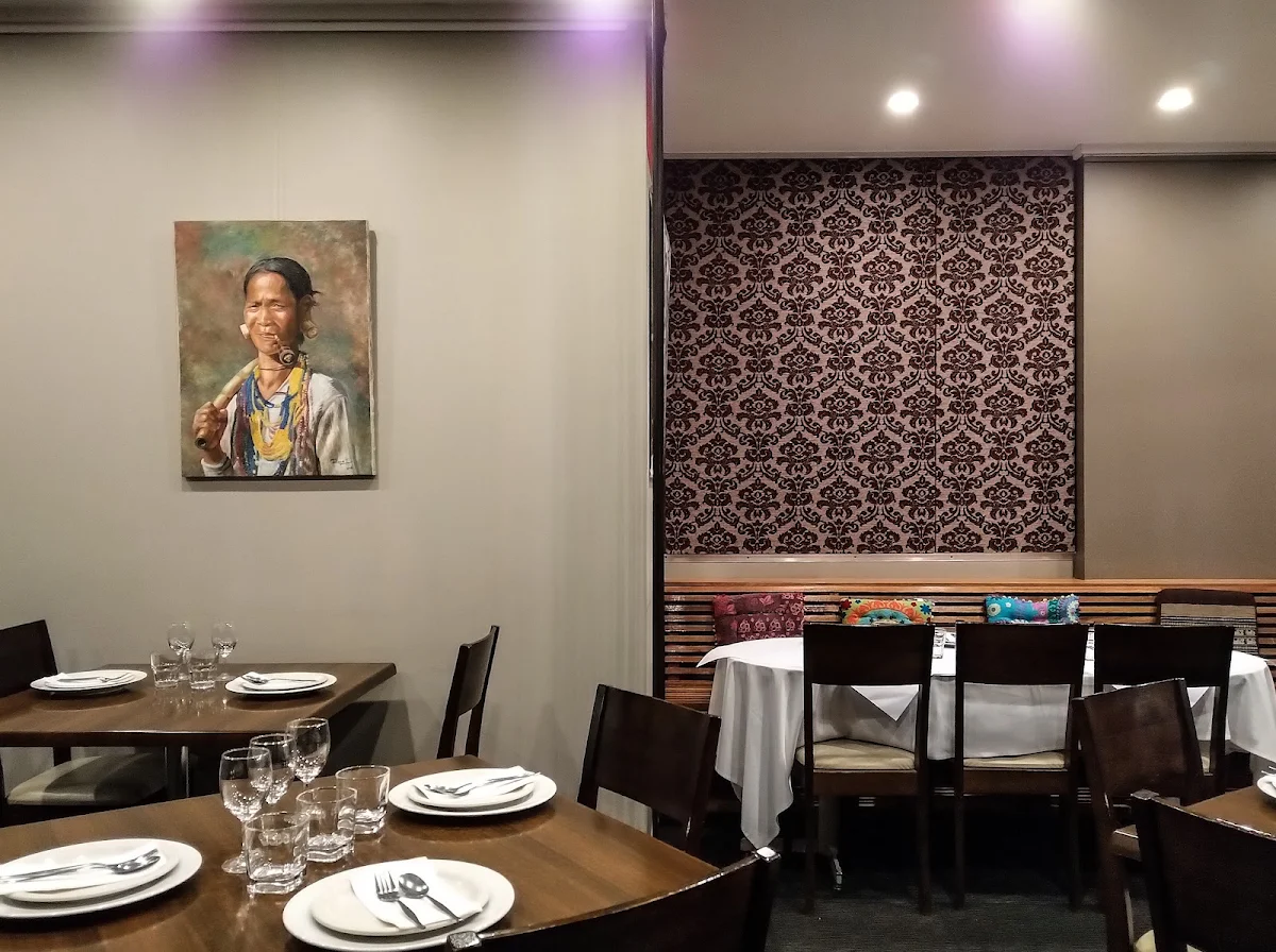 Vibe, No. 8 Thai on Griffith
