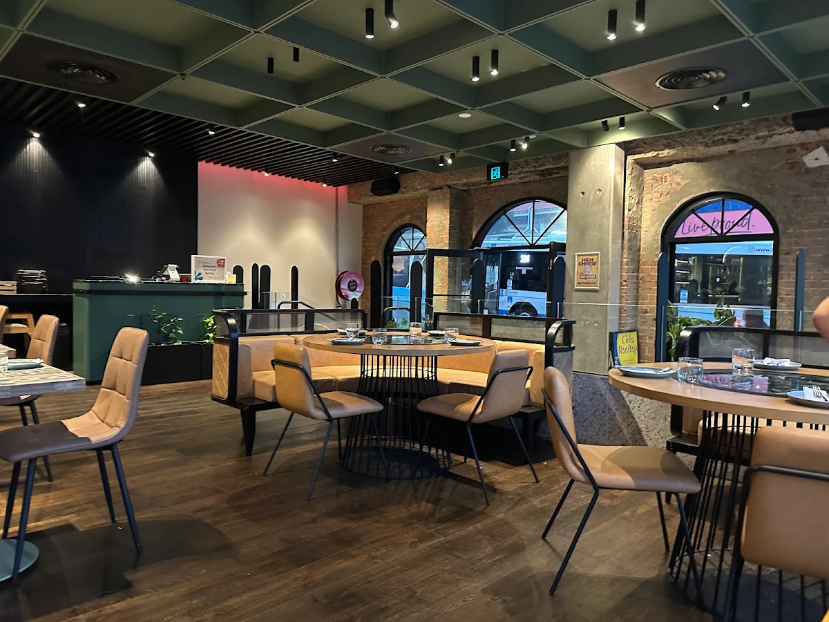 Vibe, La Costa Restaurant