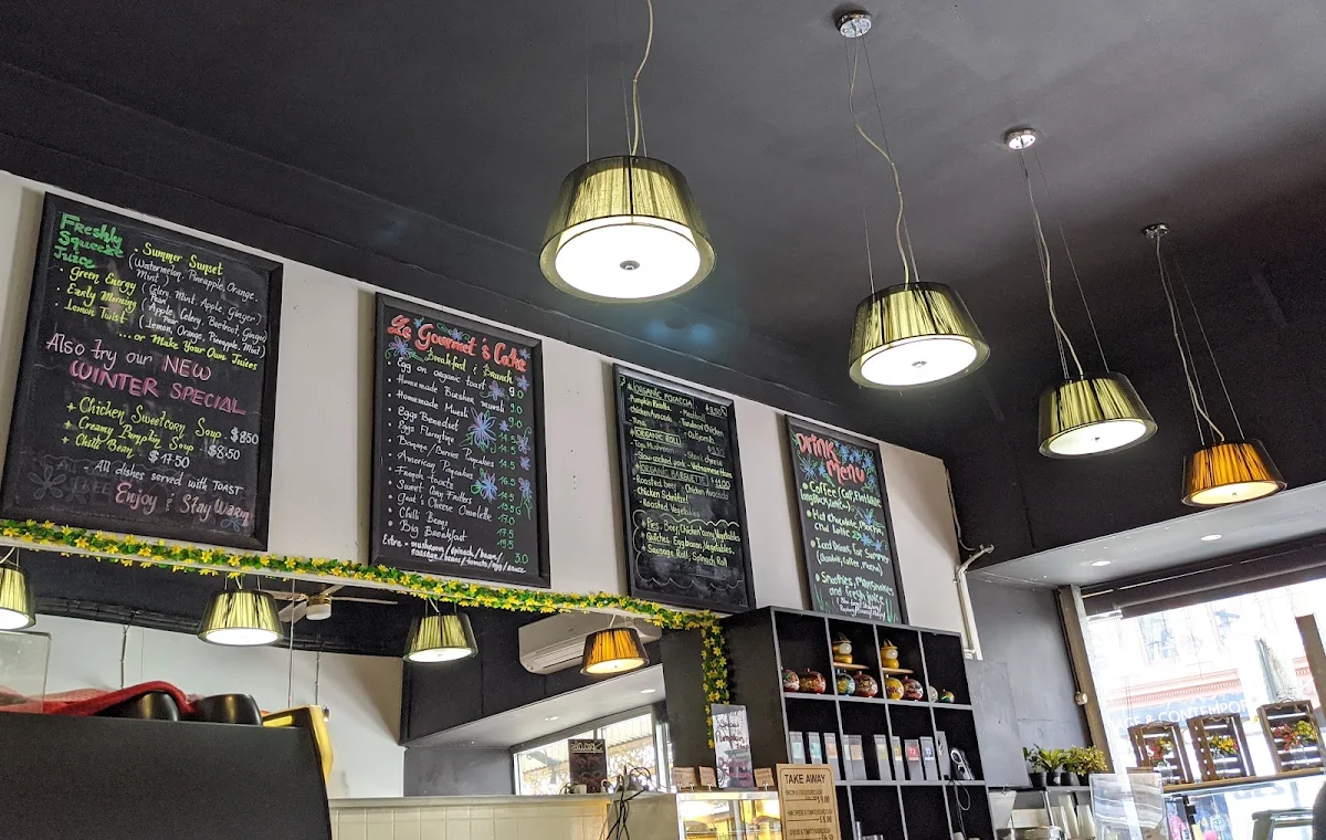Menu, Le Gourmet Cakes