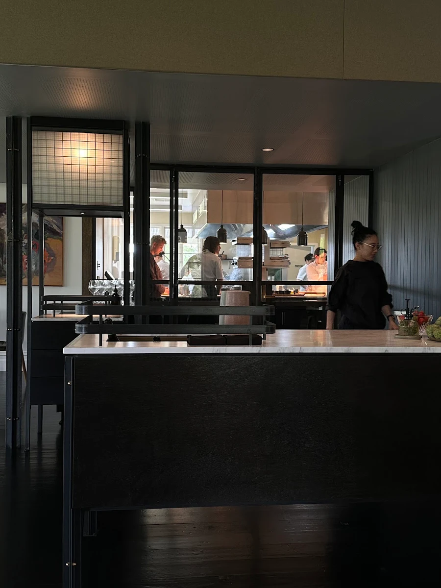 Vibe, Brae Restaurant